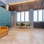 Gallery Loft 2 Turin City Center