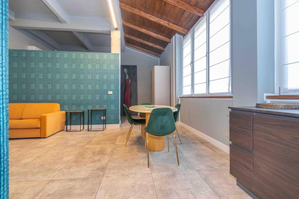 Gallery Loft 2 City Center * Turin